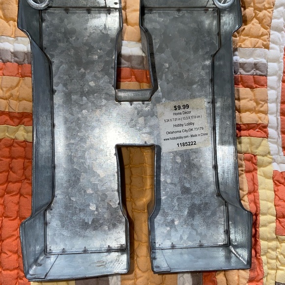 Decoration - Picture 2 of 3